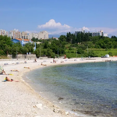 Apartment With A Parking Space - 2197 Split